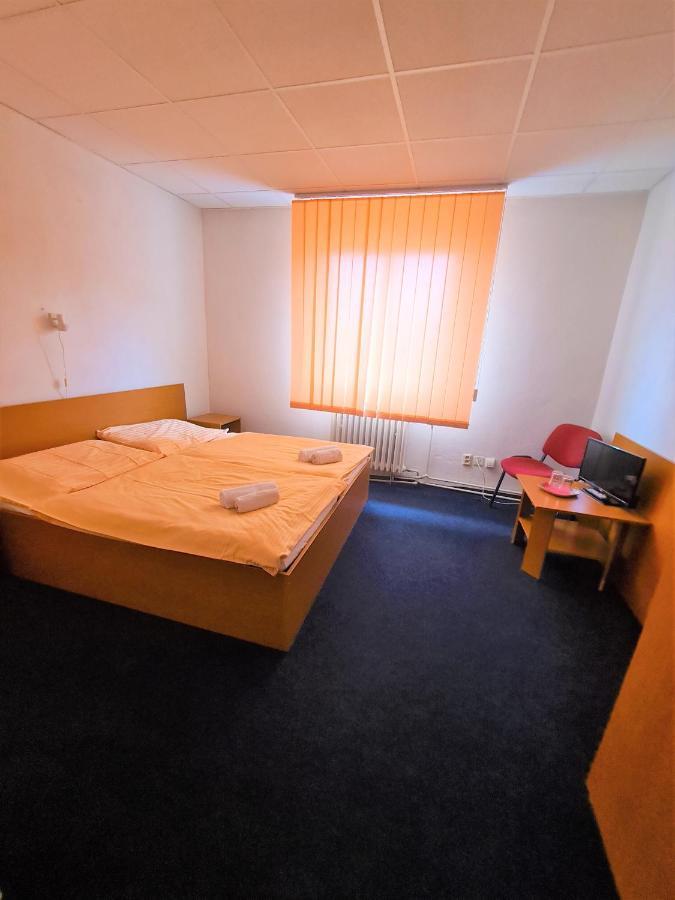 Penzion Olympia Banská Bystrica Extérieur photo