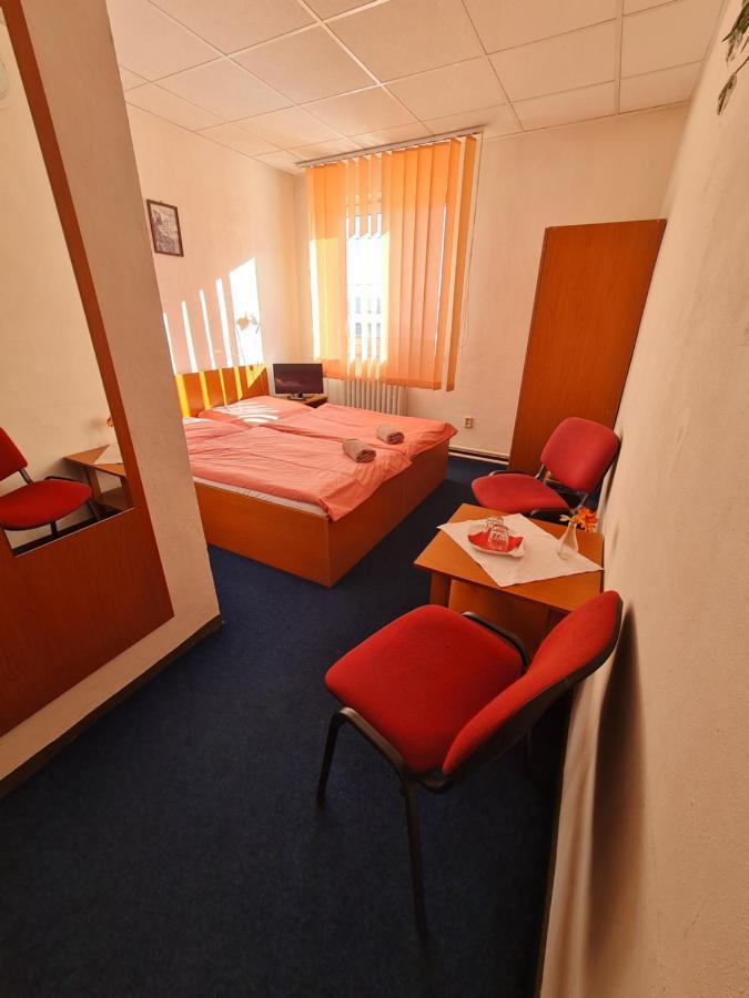 Penzion Olympia Banská Bystrica Extérieur photo