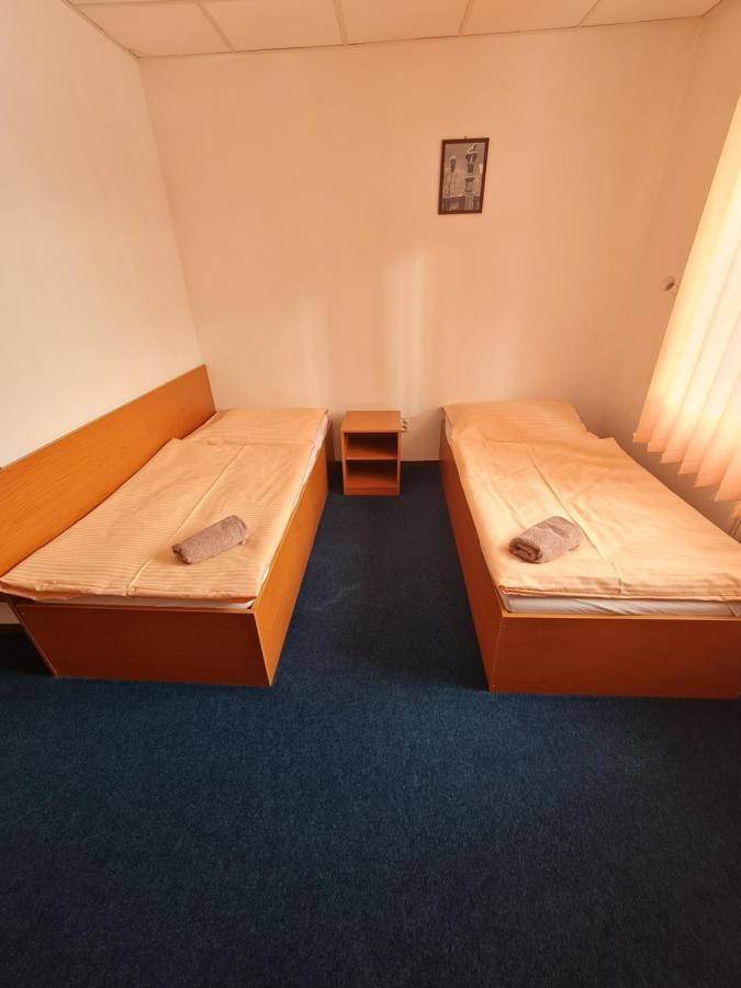 Penzion Olympia Banská Bystrica Extérieur photo