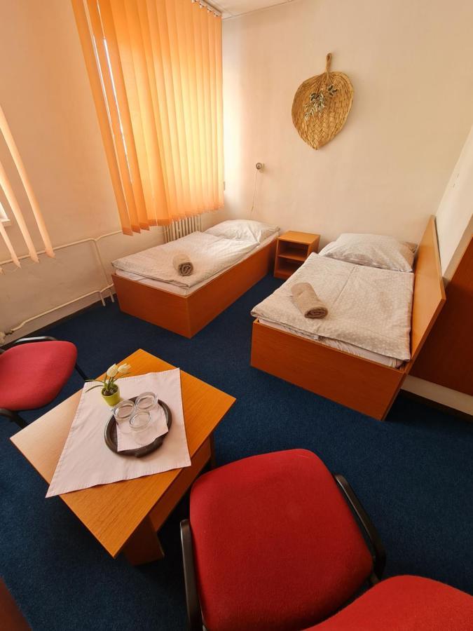 Penzion Olympia Banská Bystrica Extérieur photo