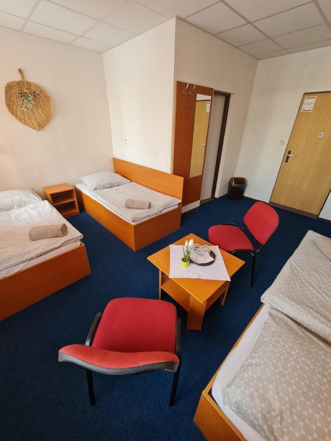 Penzion Olympia Banská Bystrica Extérieur photo